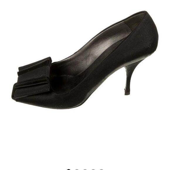 PRADA Black Peau de Soie Peep Toe Heels with Grosgrain Bows Size 6 - Picture 2 of 6